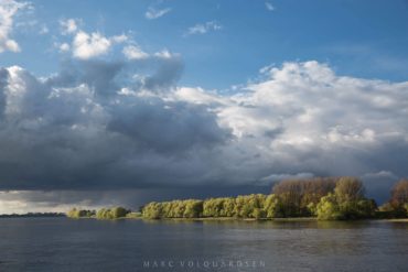 Clouds and light at the river Elbe